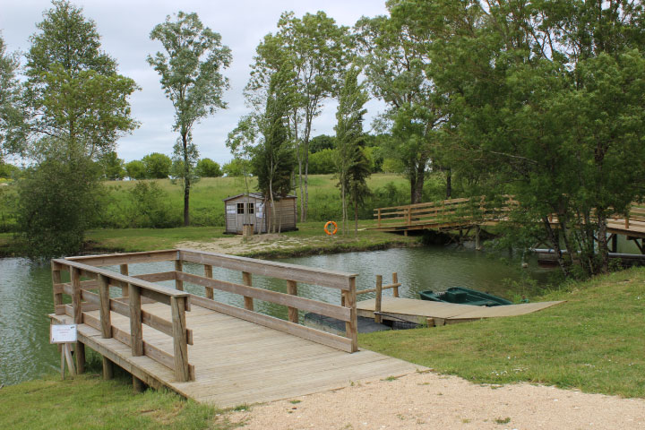 Pêche Etangs de la Beausse à 2 pas de la Ferme de Magné