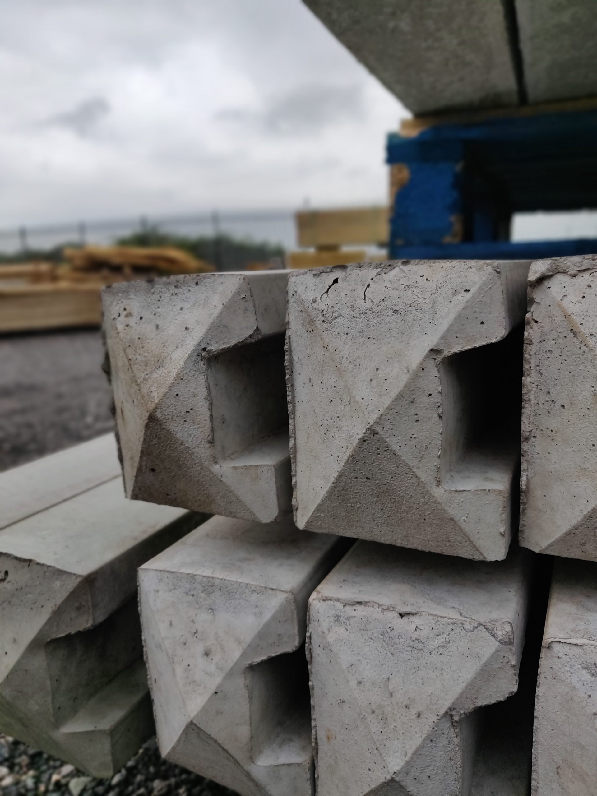 9FT Concrete End Post Fernlow Fencing