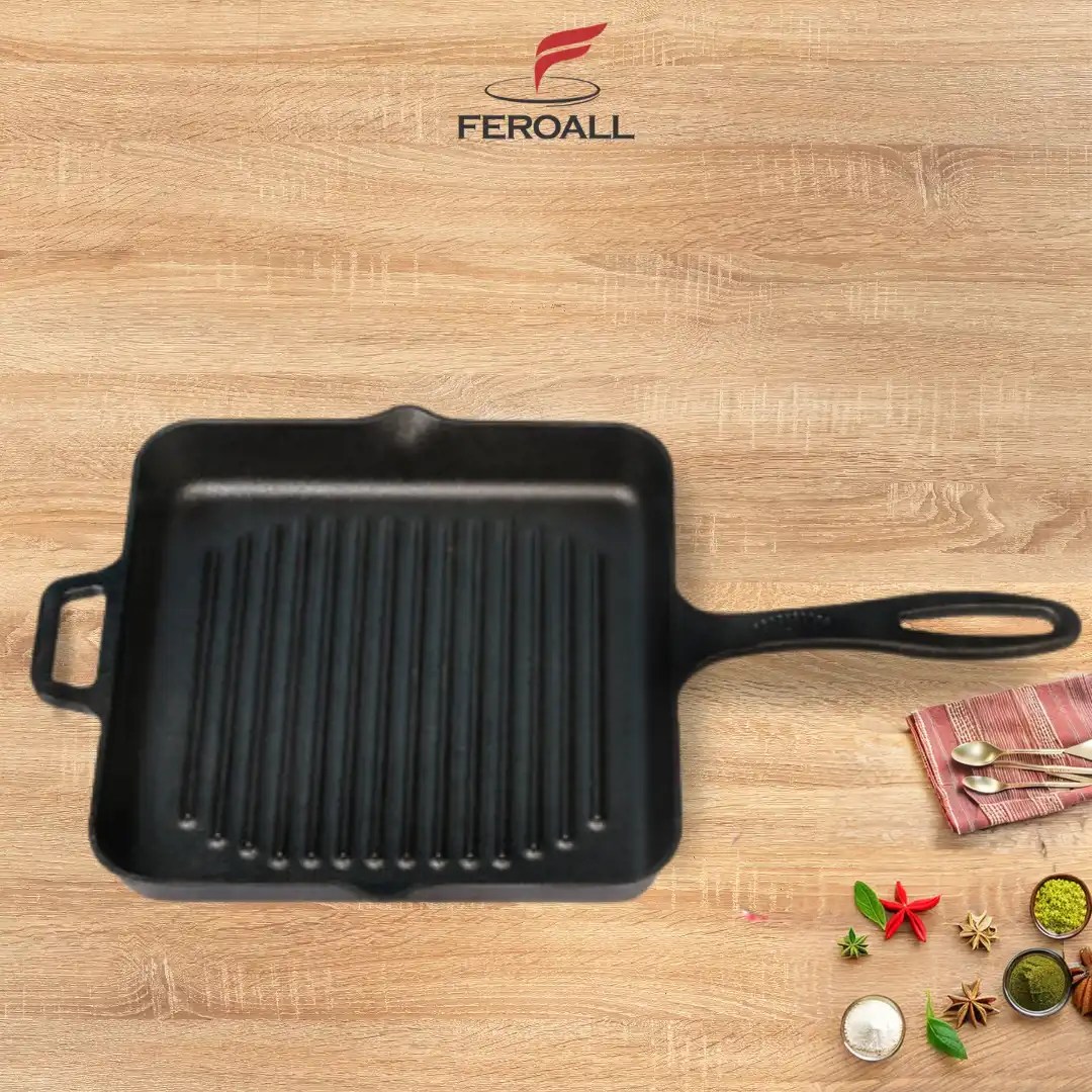 English breakfast combo Seasoned Cast Iron Skillet & Grill Pan
