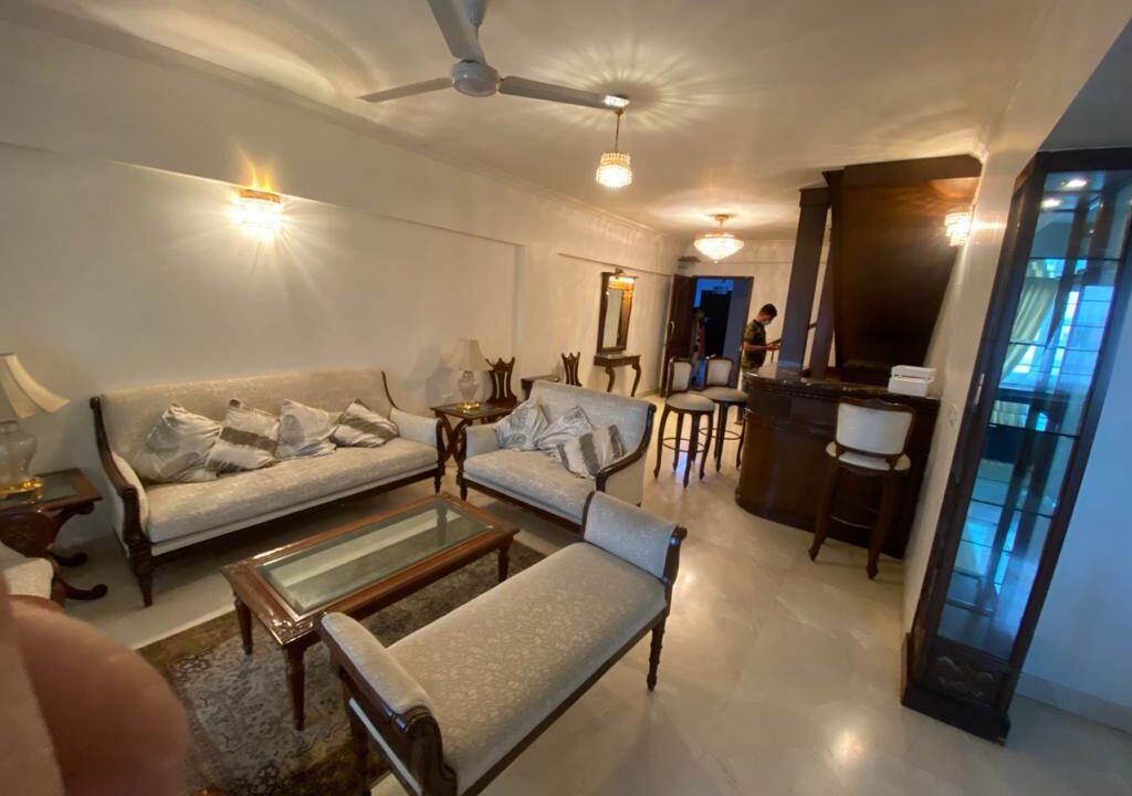 RENT!! 4 BHK, KUMARA PARK Feroze’s Estates & Properties