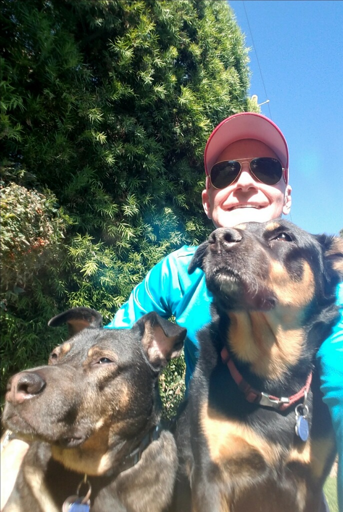 Local Trusted Pet Sitter in Los Angeles Fetch Pet Care