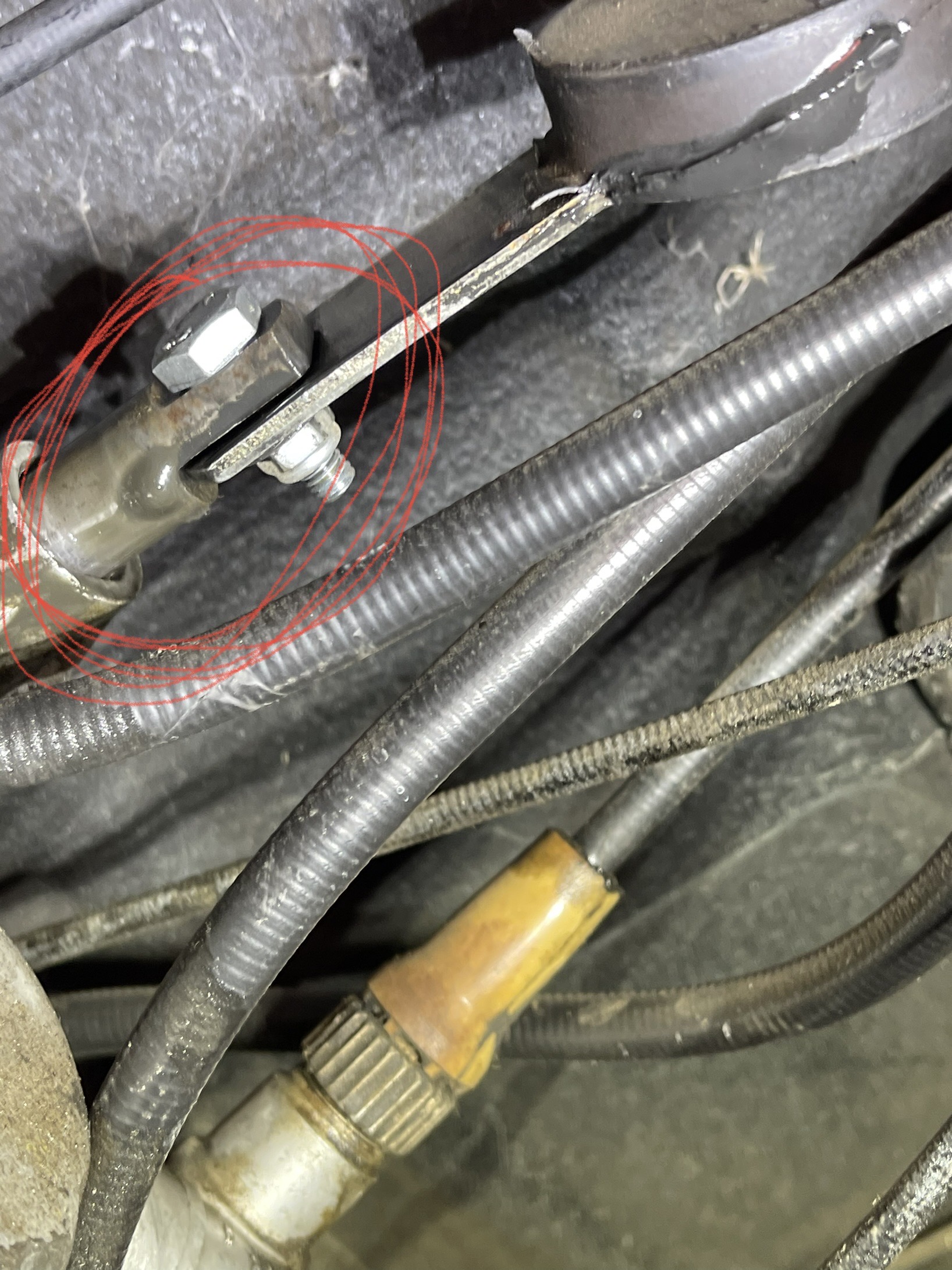 1968 Fiat 500 gear box leak FIAT 500 (Classic) The FIAT Forum