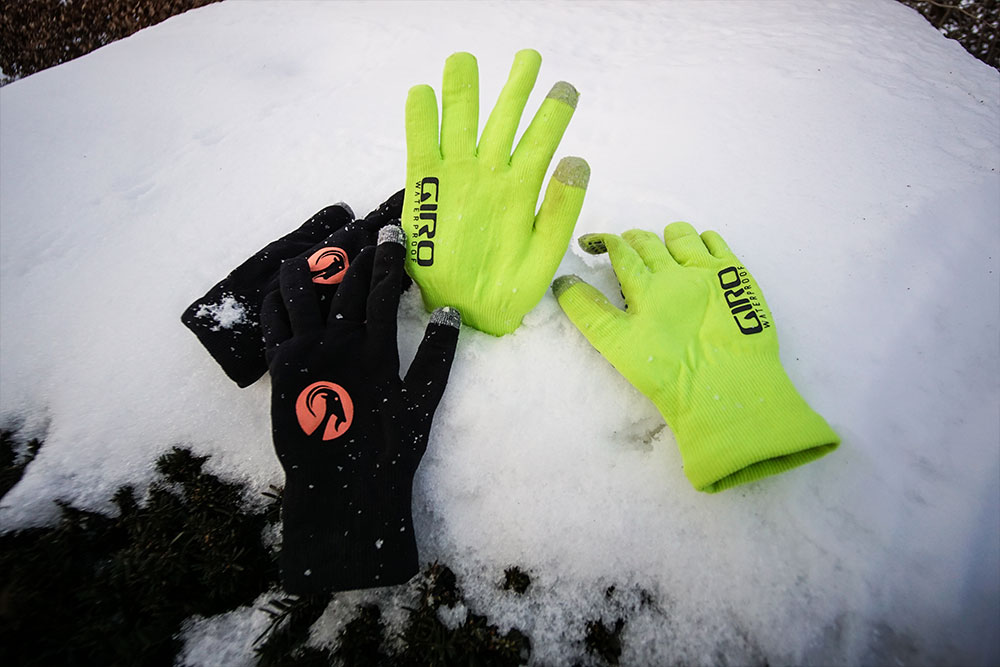 Getest: Wind- En Waterdichte Handschoenen Van Giro En Stolen Goat | Fiets.nl - Race En Mtb Website