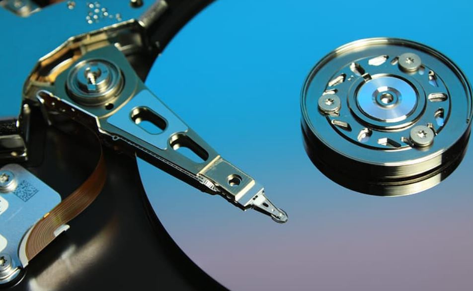 5 of the Best and Biggest External Hard Disk for File Geeks