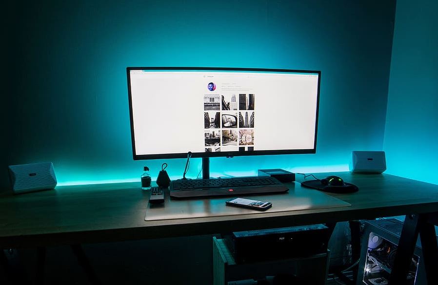 Computer Built Into Desk 5 Best Desks for Builtin PC