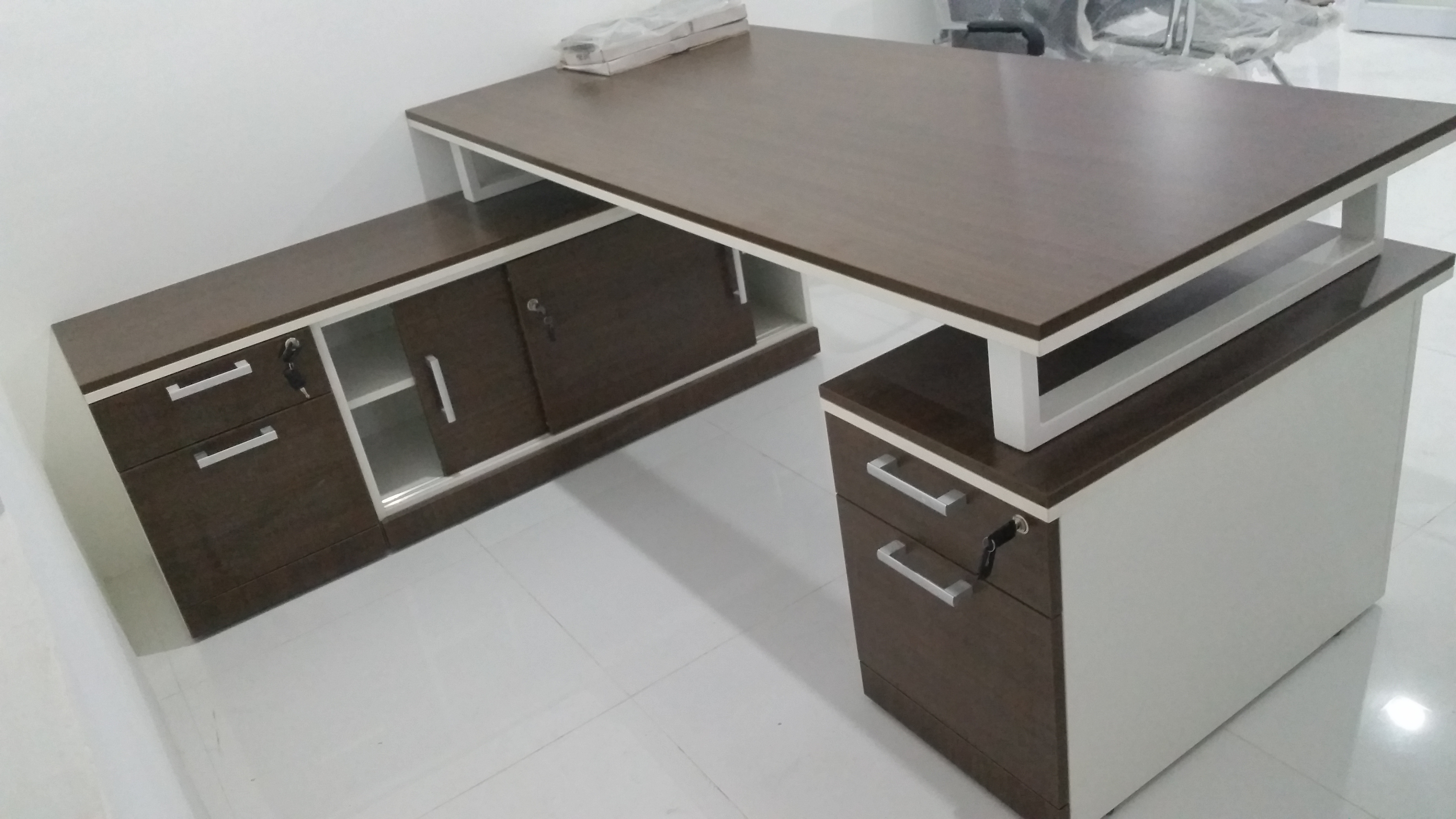 Free Standing Tables Figure Home & Office Furniture Trading