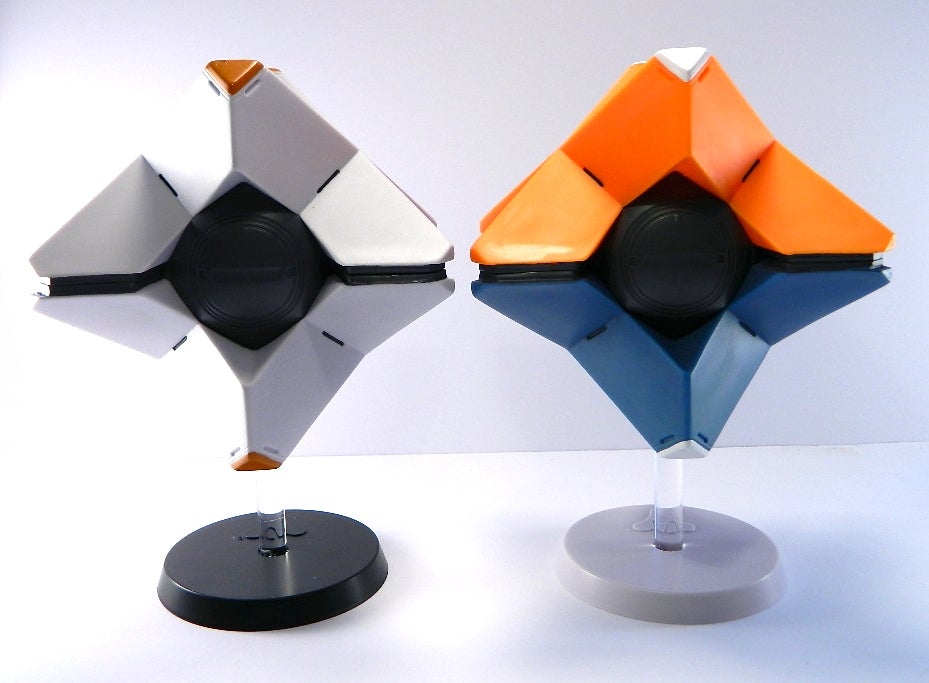 REVIEW The Coop DESTINY Vinyl Ghosts Generalist and Kill Tracker