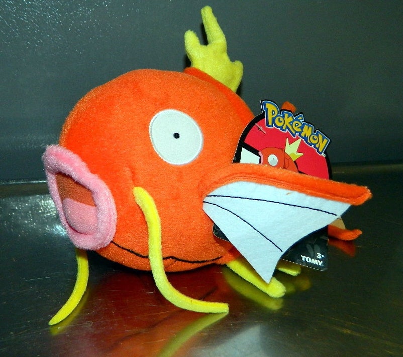 PHOTO REVIEW UCC Distributing Exclusive 8″ POKEMON Plush