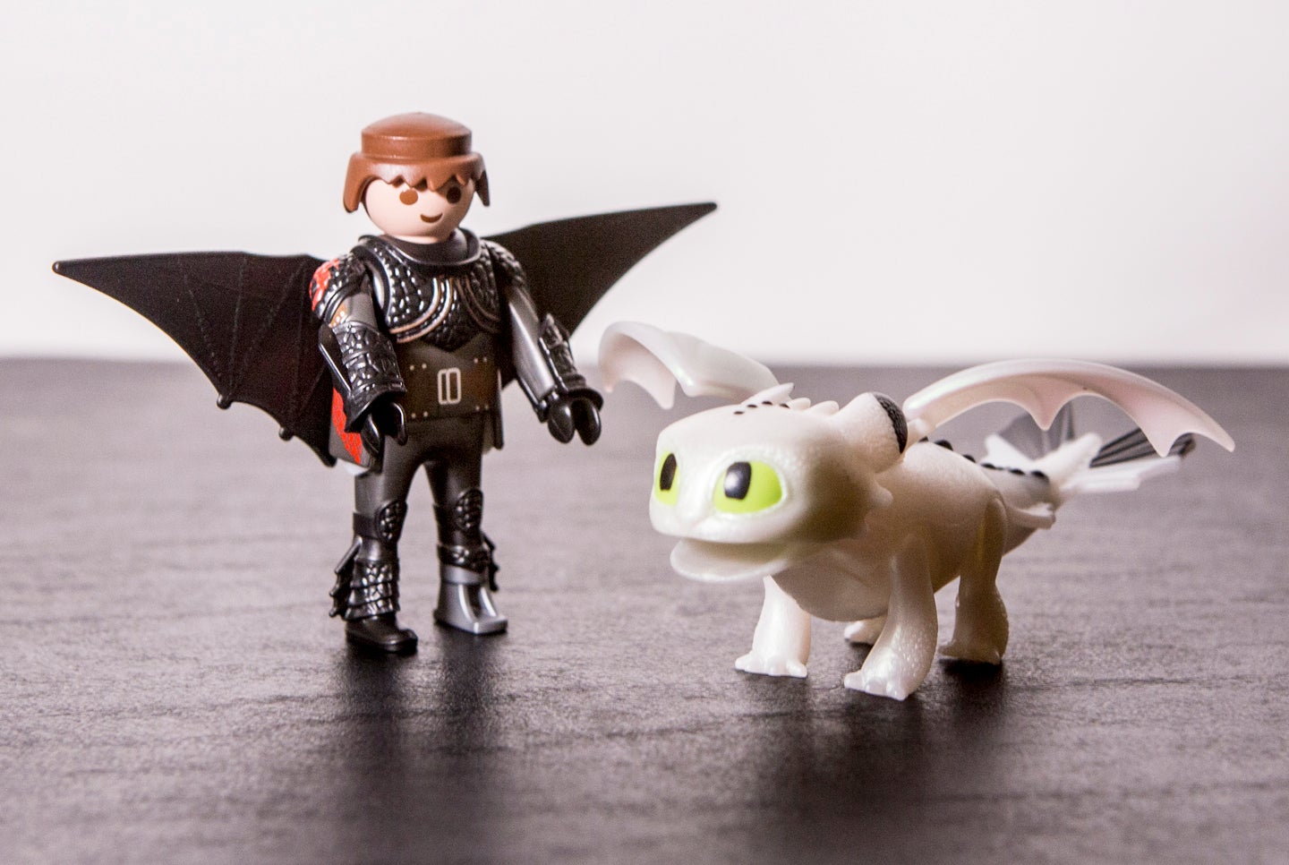 FIRST LOOK Playmobil How To Train Your Dragon 3 Set Hiccup