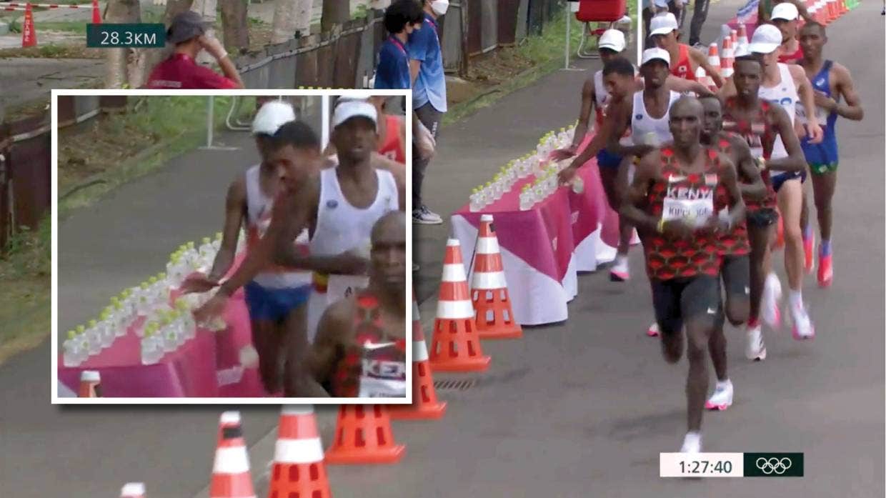 Tokyo Olympics French marathon runner ignites debate over water bottle incident The Fiji Times