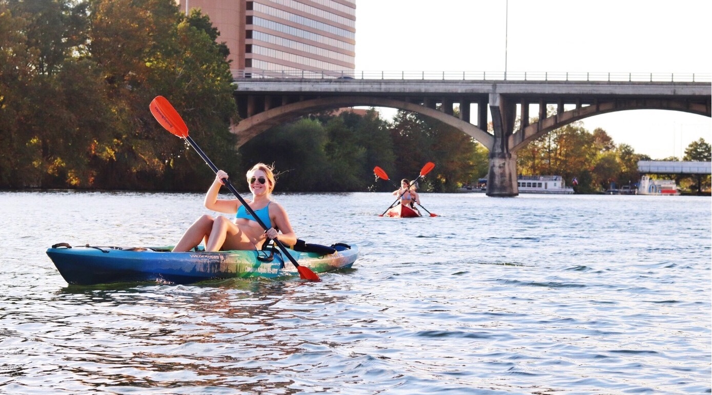 Beginner Kayak Class in Austin Book Tours & Activities at
