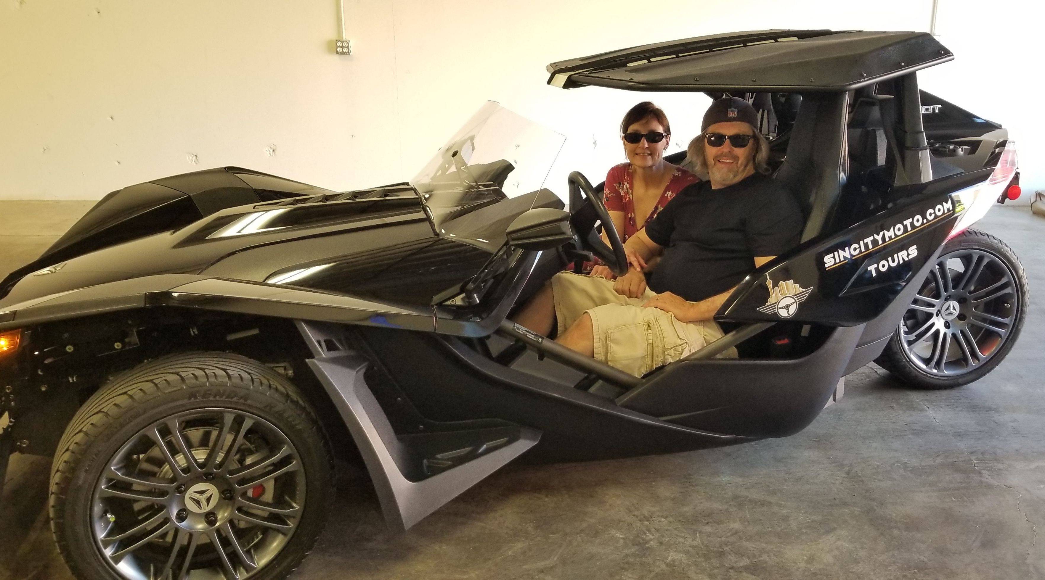 24Hour Slingshot Rental in Las Vegas in Las Vegas Book Tours
