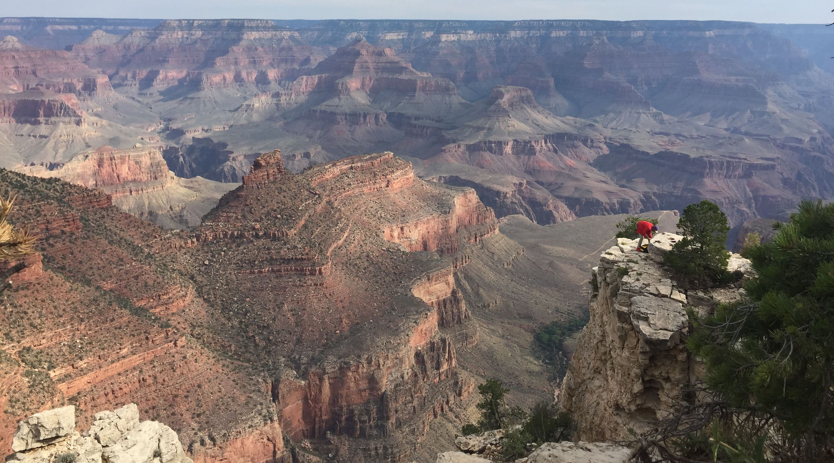 Small Group Luxury Tour to Grand Canyon South Rim Book