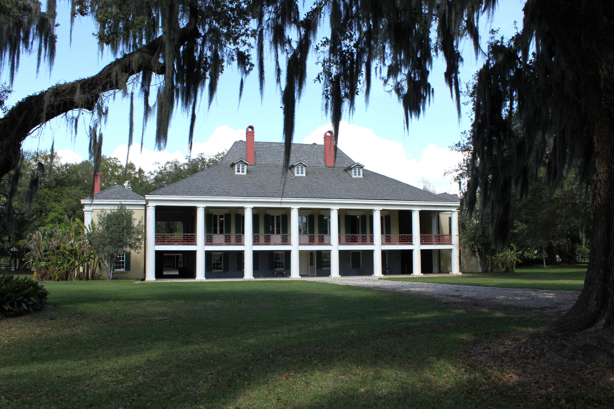 Destrehan Plantation Guided Tour in Louisiana in New Orleans Book