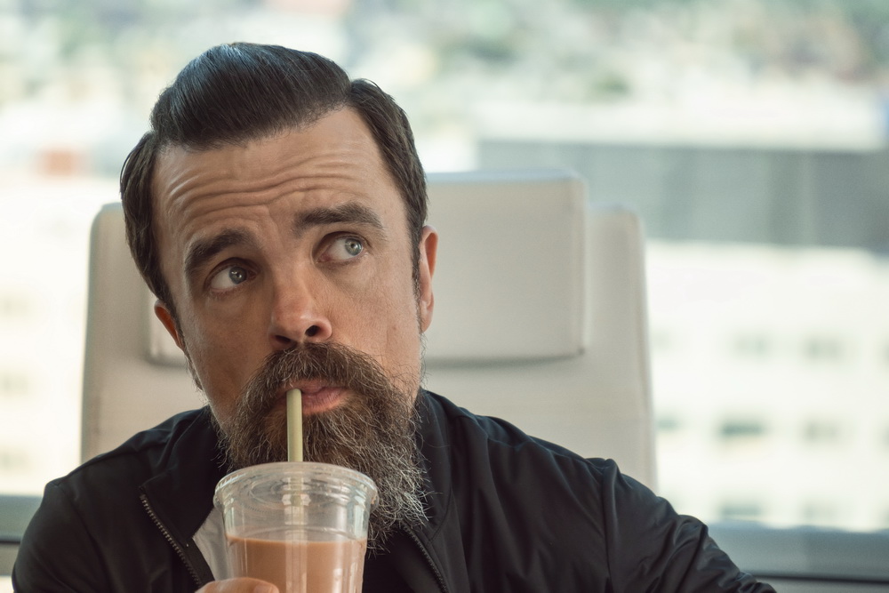 I Care a Lot Film ∣ Kritik ∣ Trailer Filmdienst
