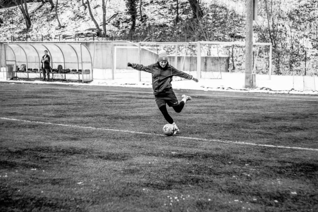 OFFSIDE: A Glimpse Of The Gritty World Of Women's Soccer - Film Inquiry