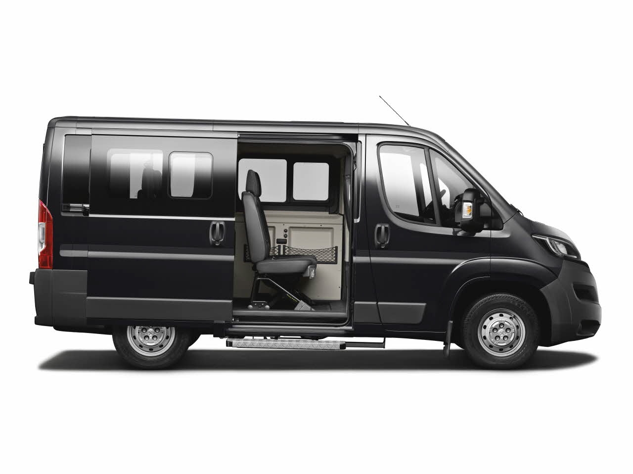 PEUGEOT Boxer Combi informácie o vozidle Peugeot FINALCD
