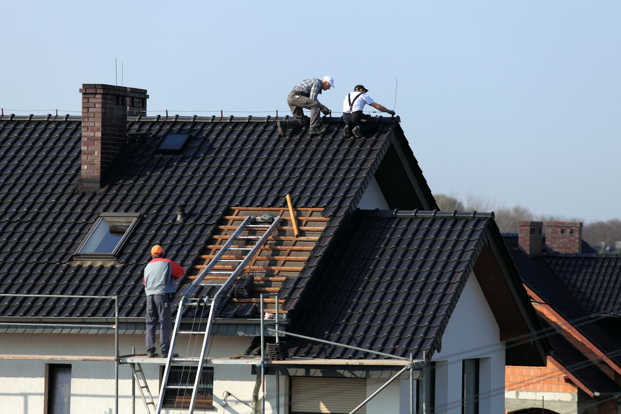 How Often Should You Replace Your Roof? 5 Signs You Need a New One