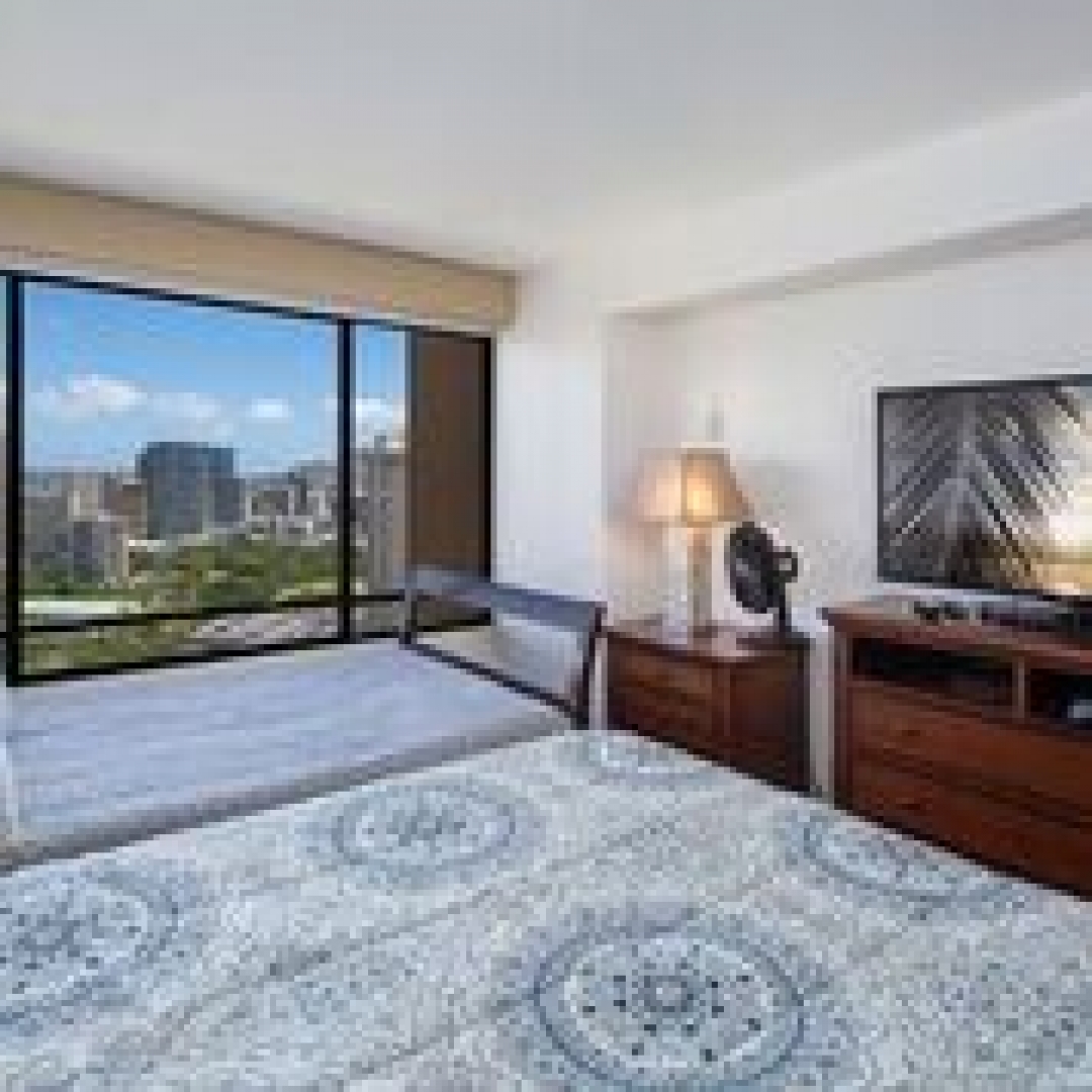 Vacation Condo rentals in Honolulu, 2 Bedrooms by owner 99880