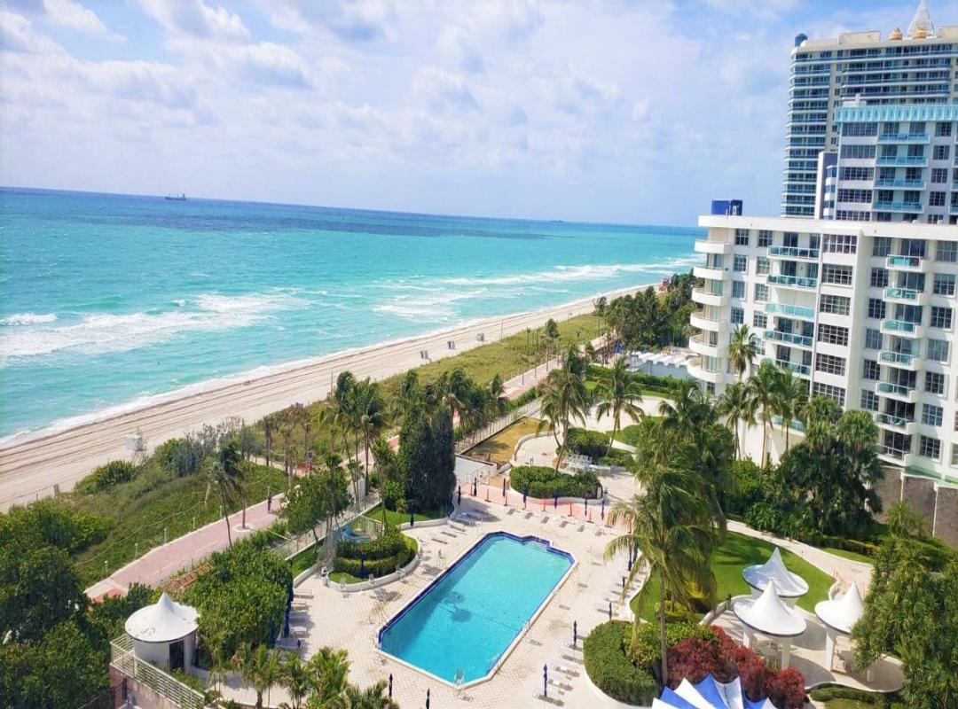 Vacation Apartment rentals in Miami Beach, 4 Bedrooms by owner 100952