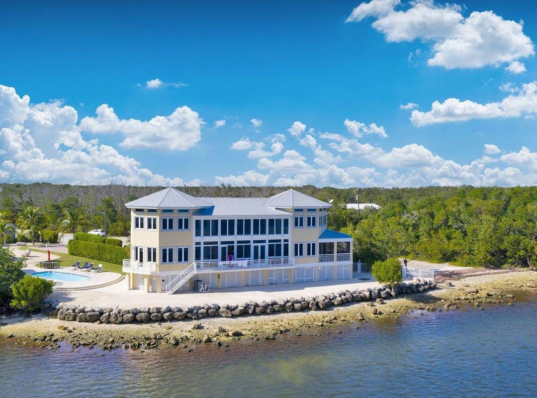 Vacation Resort rentals in Key Largo, 6 Bedrooms by owner 101975