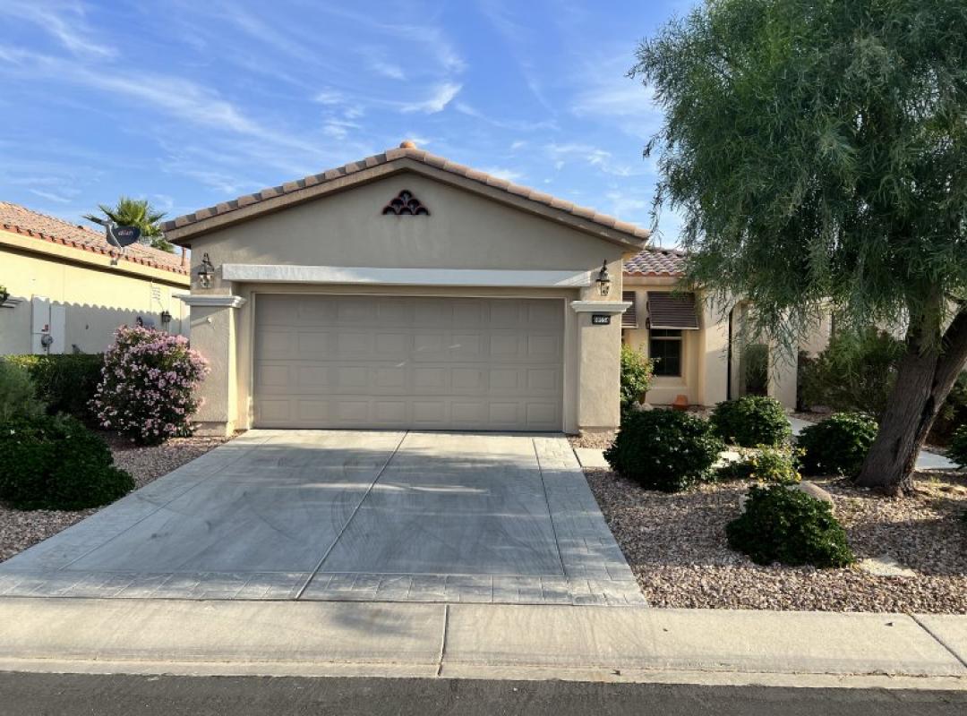 Vacation House rentals in Indio, 3 Bedrooms by owner 104028