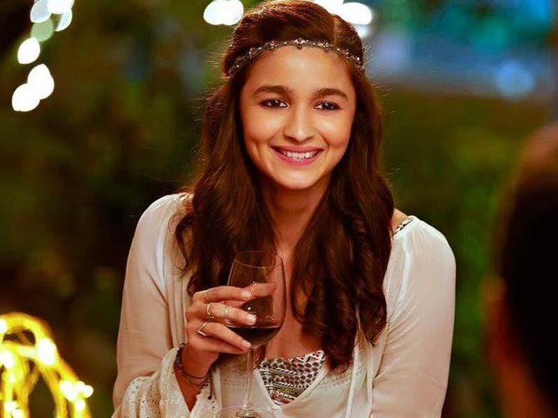 10 Surprisingly Easy And Chic Hairstyles Of Alia Bhatt You Should.
