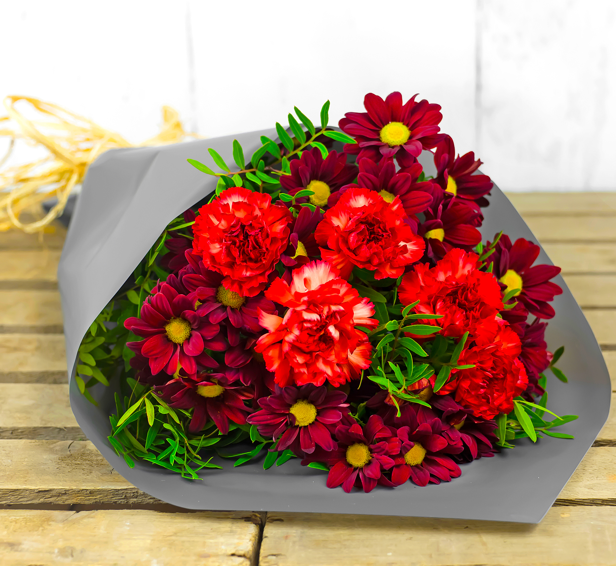 Magnificent Flowers with Free Delivery Chrysanthemums, Carnations