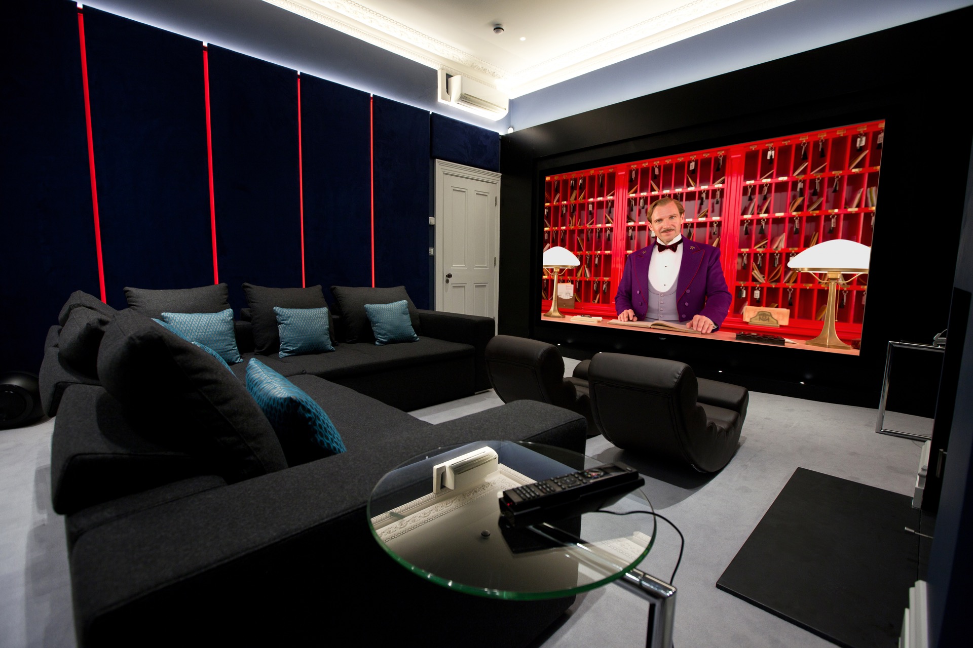 Reference Quality Family Media Room Finite Solutions Reference Quality Family Media Room Finite Solutions