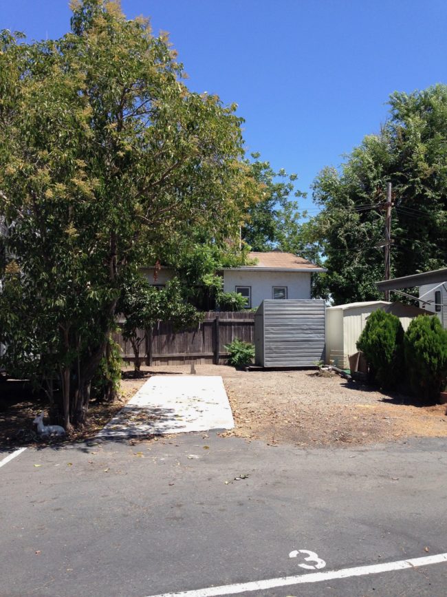 3 Finnlees Trailer Park