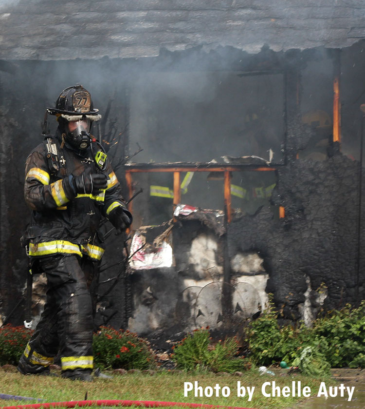 Fire Crews Control Levittown (PA) Dwelling Fire Fire Engineering
