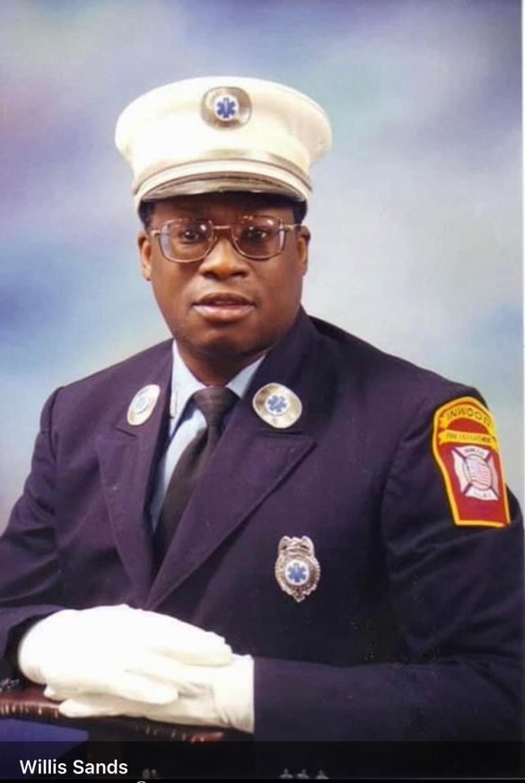 FIREFIGHTER KILLED RETURNING FROM FIRE DEPARTMENT EVENT (Connecticut