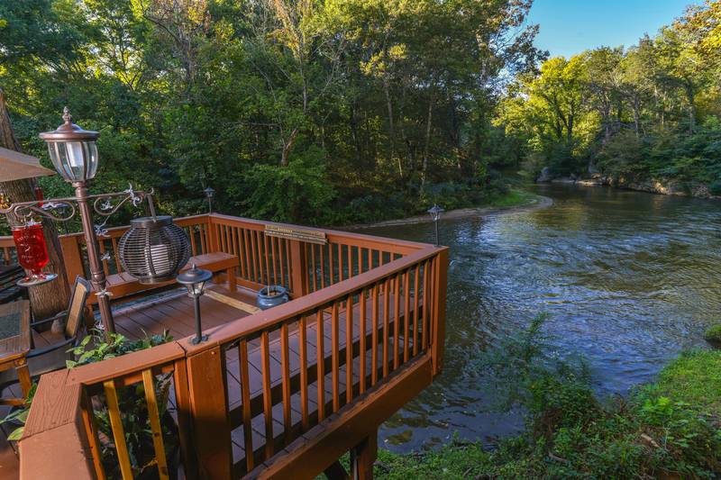 Little Pigeon RiverPigeon Three Bedroom Luxury Top 10 Cabin Rental