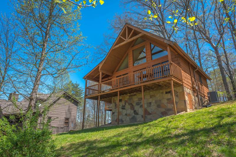 Pigeon One Bedroom Plus Loft Cabin Rental Pool Table Foosball Table Mountain View,Pigeon