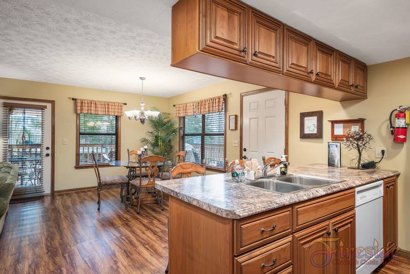 SMOKY MOUNTAIN DREAM Woodridge 2 Bedroom Pigeon Vacation Cabin