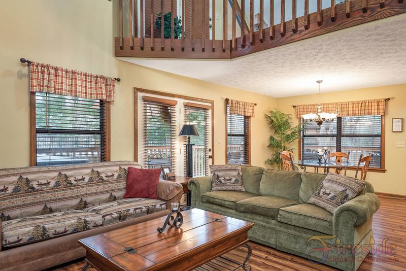 SMOKY MOUNTAIN DREAM Woodridge 2 Bedroom Pigeon Vacation Cabin