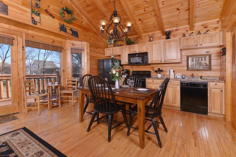 River Port 2 Bedroom Log Cabin Rental