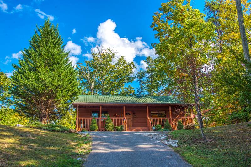 Fireside Chalet and Cabin Rentals PIgeon Tennessee chalets
