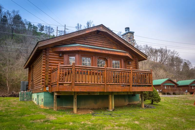 River Port 1 Bedroom Log Cabin Rental on the Little Pigeon RiverFishing
