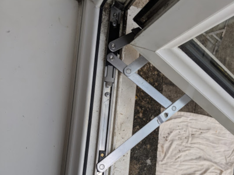 uPVC Window / Locks / Handles / Hinges Mending or Replacing Exeter