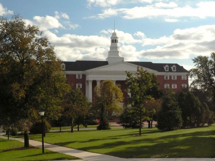 The Pros and Cons of College Campus Real Estate