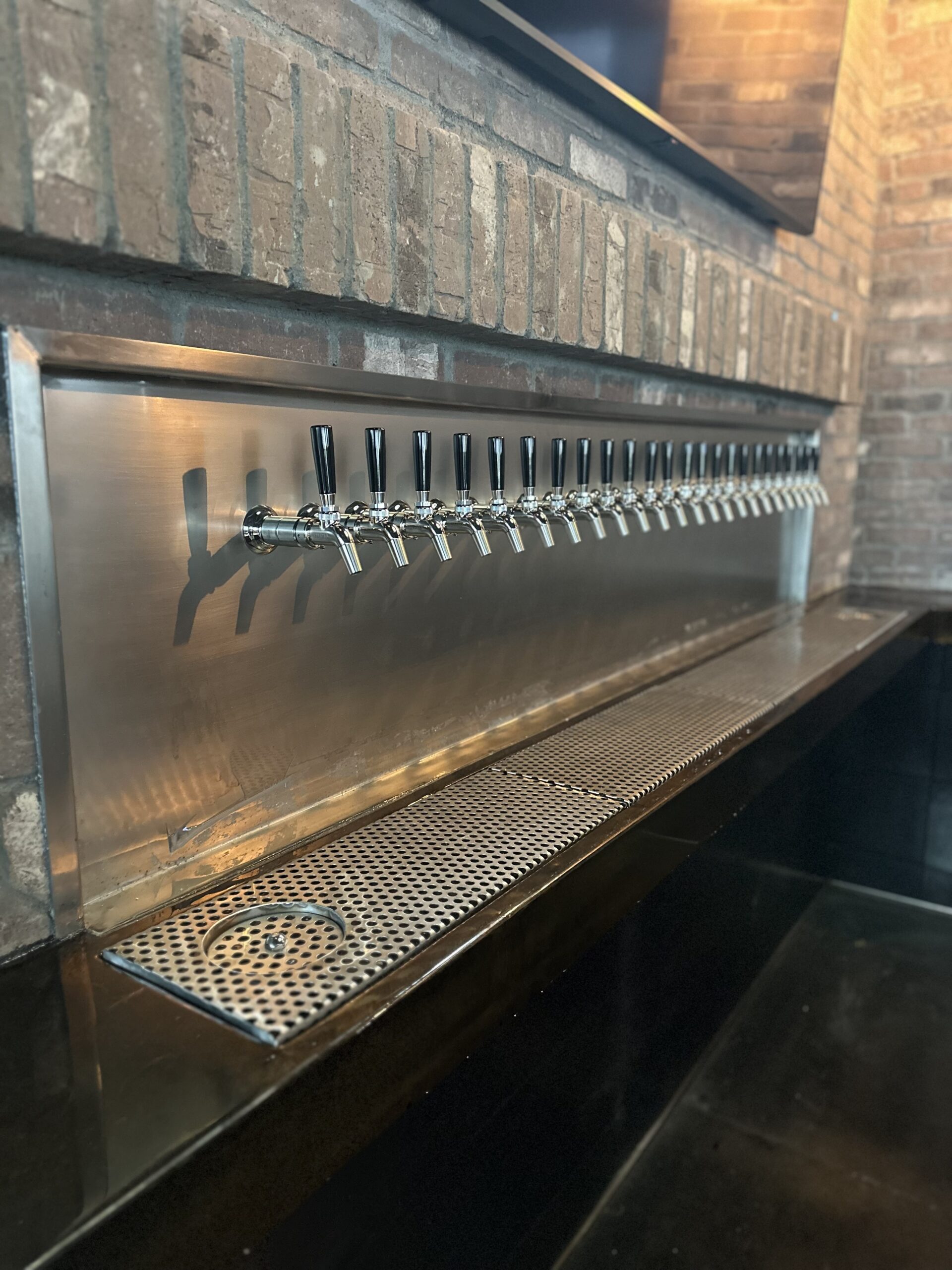 Custom draft beer installation in Temecula, CA First Round Draught, Inc.