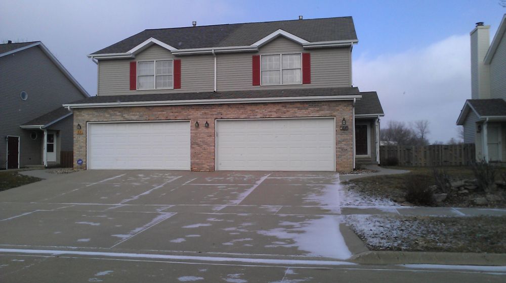 West Wing Apartments