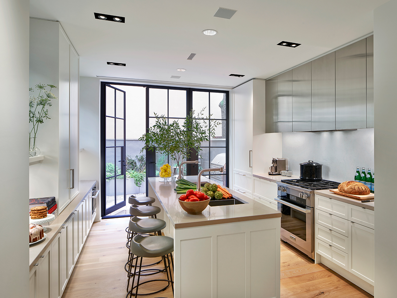 Society Hill Kitchen Matttroy