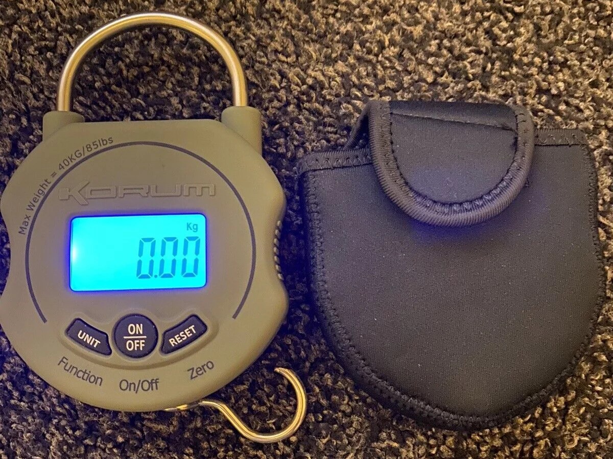 20 Best Carp Fishing Scales Reviews inc. Comparison Table