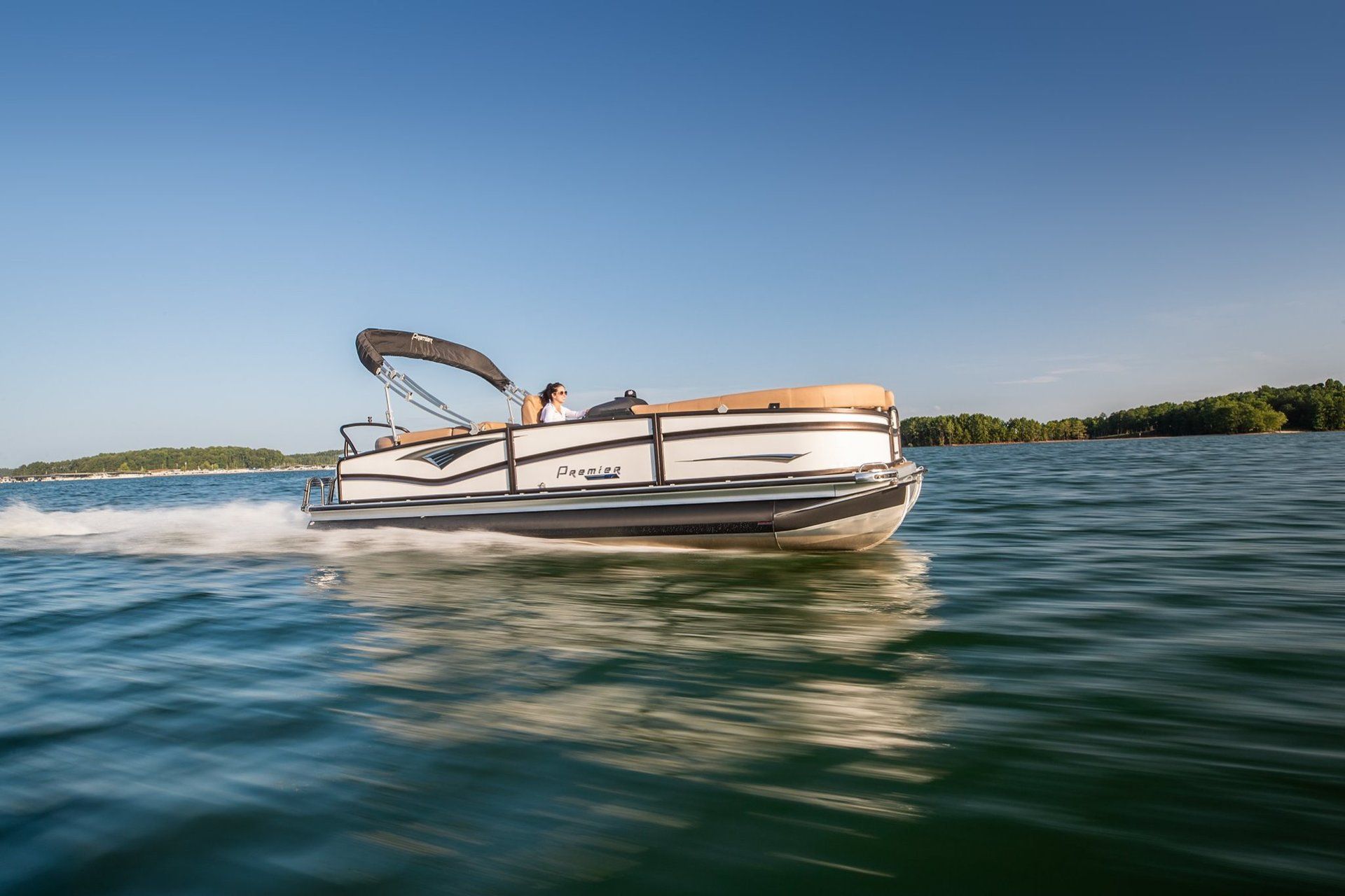 Premier Pontoons vs. Bennington Pontoon Boats Fish Tale Boats