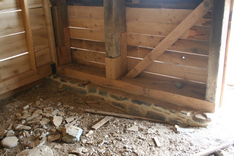 Extensive restoration of traditional Pennsylvania bank barn