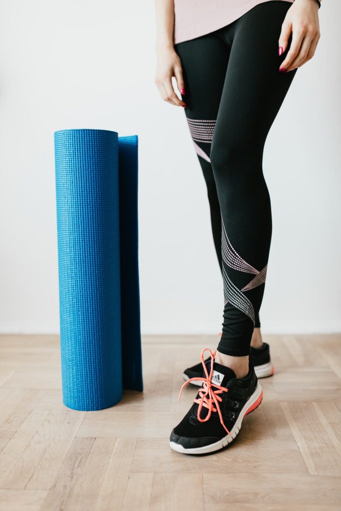 Full Body Foam Rolling Relax and Relieve Pain. IT Band, Sciatica