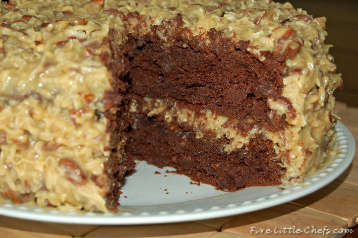 Add a small amount of cornstarch or confectioner's sugar if the mixture remains runny. How To Thicken German Chocolate Cake Frosting - 101 Simple ...