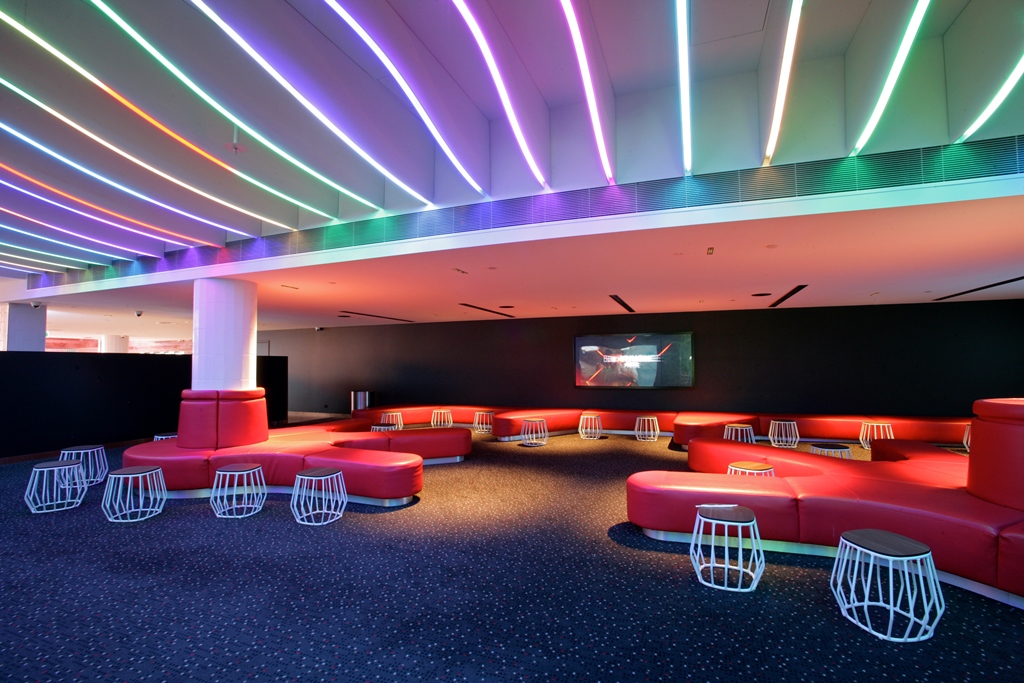 Hoyts Chadstone Five One Group